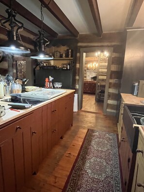 Micro-ondes, lave-vaisselle