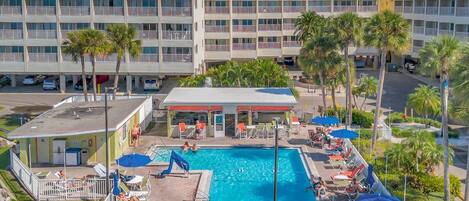 Outdoor pool, pool umbrellas, sun loungers