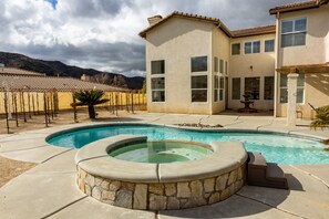 Alberca al aire libre 