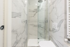 Shower, hair dryer, bidet, towels - Pitti Prestige in Florence by Mmega (Firenze)