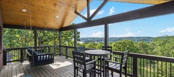 Old Campbell Cove, Beaver Lake| Pool | Hot Tub