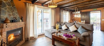 Casa Salysol Algatocín by Ruralidays