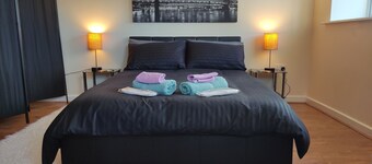 Modern Studio Flat in Wigan