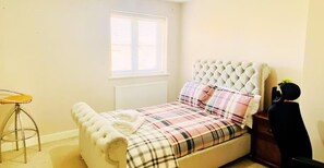 4 soveværelser, strygejern/strygebræt, Wi-Fi, sengetøj