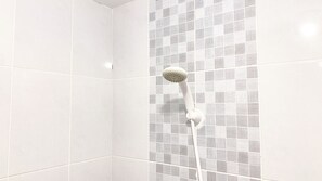 Apartment | Badezimmer