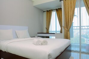 Studio | Free WiFi - Modern And Comfy Studio At Grand Dhika City Apartment (Bekasi)