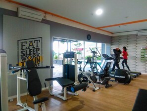 Fitness facility - Modern And Comfy Studio At Grand Dhika City Apartment (Bekasi)