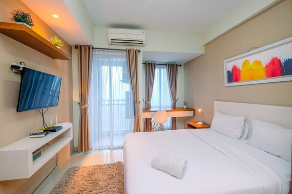 Interior - Homey And Relaxing Studio Grand Dhika City Apartment (Bekasi)