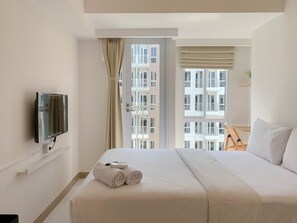 Free WiFi - Best Deal Studio Tokyo Riverside Pik 2 Apartment (Teluknaga)