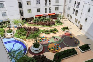 Exterior - Best Choice And Homey 2Br Bassura City Apartment (Jakarta)