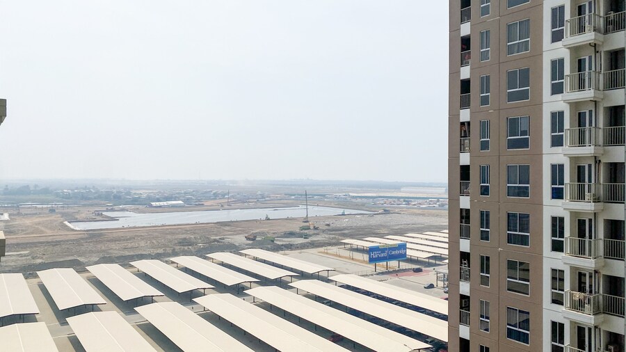 Well Furnished Studio With Sofa Bed At Tokyo Riverside Pik 2 Apartment