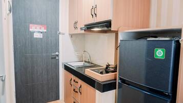 Studio | Eget kjøkken | Kjøleskap og kokeplater