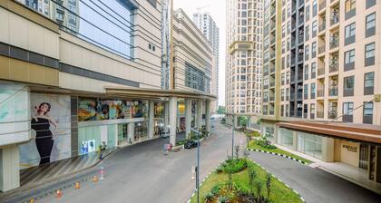 Modern Living And Nice Studio At Transpark Cibubur Apartment