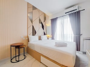 Studio - Homey And Cozy Studio Sky House Bsd Apartment Near Aeon (Pagedangan)