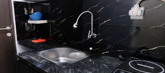 Minimalist Studio At Grand Asia Afrika Apartment