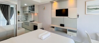 Best Deal And Homey Studio At Tamansari Skylounge Makassar