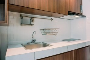 Studio | Eigene Küche | Großer Kühlschrank, Herdplatte, Wasserkocher