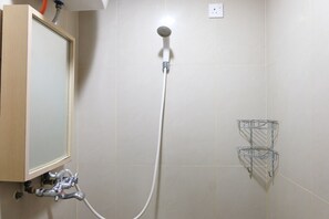 Bathroom - Best Deal Studio Apartment At Taman Melati Jatinangor (Hegarmanah)