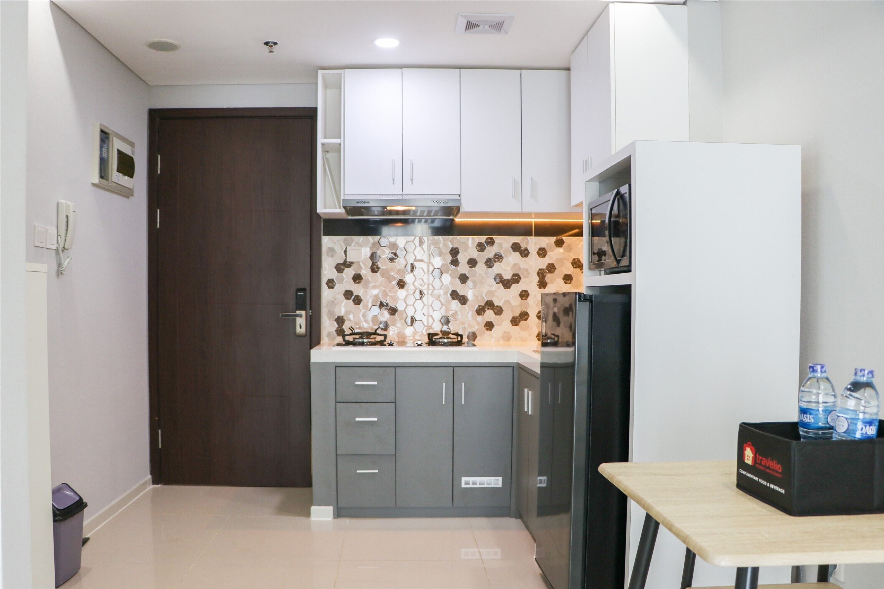 Studio | Bếp riêng | Tủ lạnh, bếp nấu 