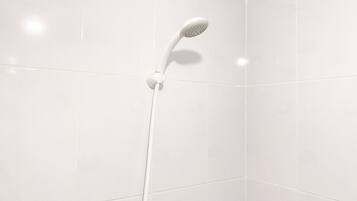 Apartment | Bathroom