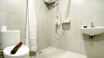 Studio | Badrum | Dusch och handdukar