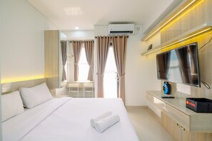 Interior - Cozy And Restful Studio At Transpark Cibubur Apartment (Bekasi)