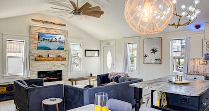 Beach Bliss~Walk to Beach & Times Square~Private Pool