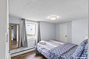 1 Schlafzimmer, Schreibtisch, Bügeleisen/Bügelbrett, kostenloses WLAN