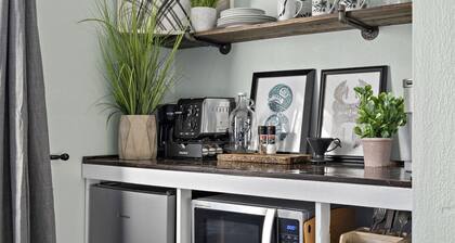 1964 Earthquake Cottage At Slumber Village