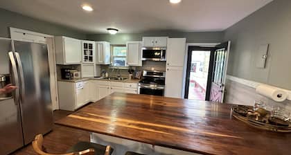 3 Bedroom Home in South Lebanon, near Kings Island & Little Miami Bike Trail