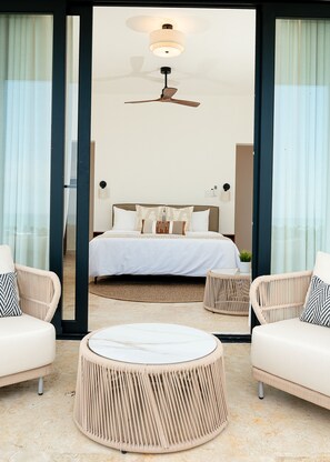 11 quartos, ferros/tábuas de passar roupa, Wi-Fi, roupa de cama