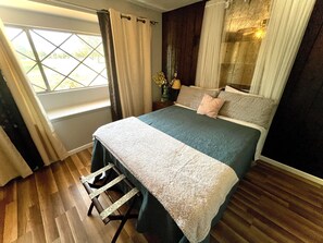 3 Schlafzimmer, Bügeleisen/Bügelbrett, WLAN, Bettwäsche