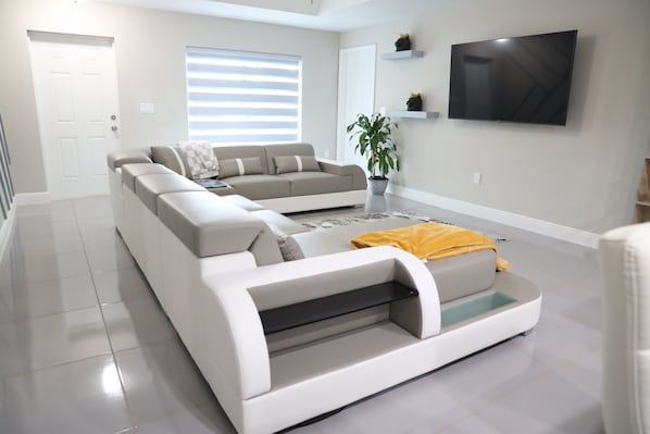 TV connectée, jeux vidéo