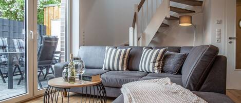 电视、立体声音响