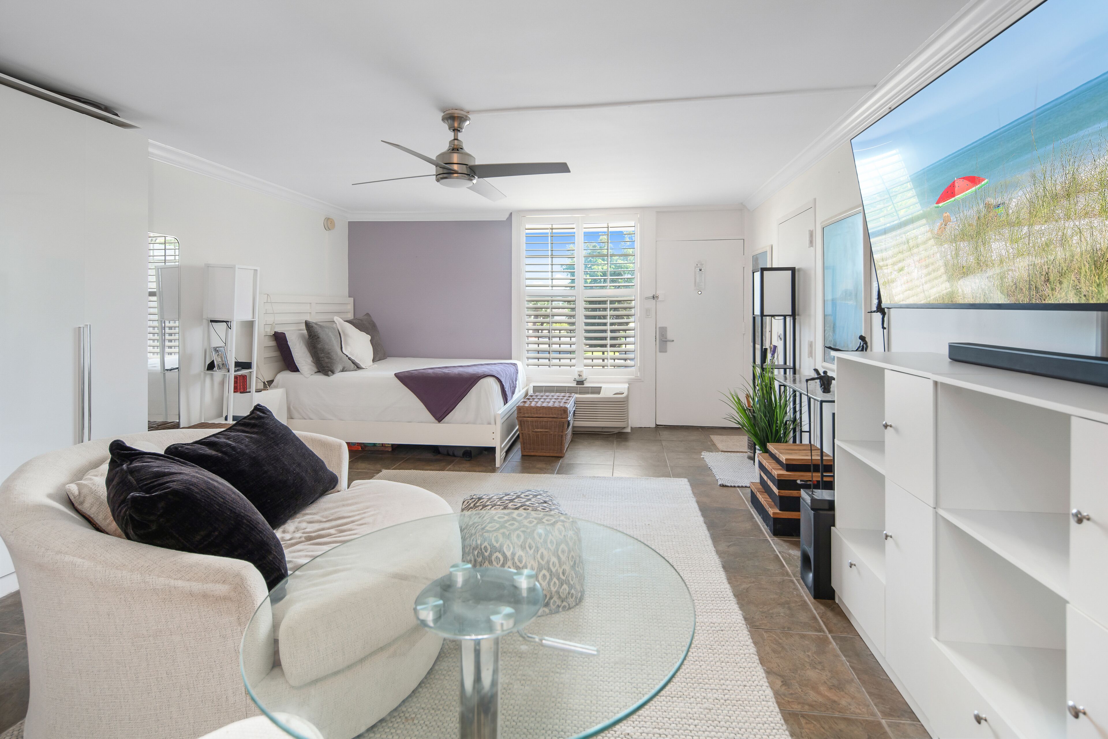 Welcome to your very own slice of paradise in beautiful Florida!