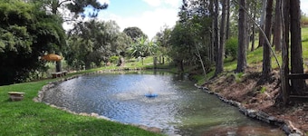 Chácara 3 Lagos Itapetininga - Conforto na Natureza Para Família e Amigos