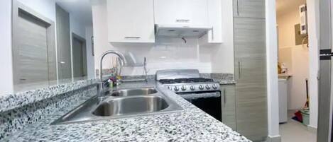 Fridge, microwave, oven, stovetop