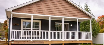 The Leland Blue on M-22