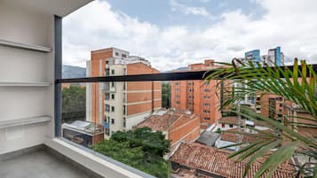 Appartement, 3 chambres (701) | Balcon