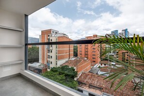 Appartement, 3 chambres (701) | Balcon