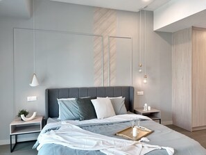 Design-Suite, 1 King-Bett | Verdunkelungsvorhänge, Bügeleisen/Bügelbrett, kostenloses WLAN