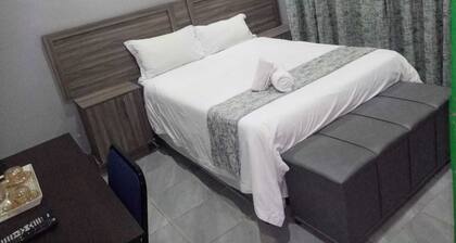 DE ELLAS BOUTIQUE LODGE