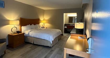 Lanett Inn
