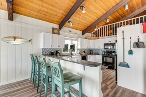 Fridge, microwave, oven, stovetop - Oceanfront 5-Bedroom Home in South Bethany - Dog-Friendly (South Bethany)