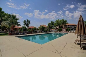 A heated pool - Sports Village Resort #Z9 | Affordable Getaway (Saint George)