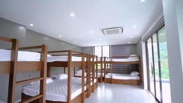 Nhà trung tâm thành phố | 3 phòng ngủ, minibar, truy cập Internet không dây miễn phí