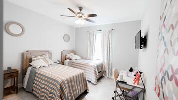 3 sovrum, strykjärn/strykbräda, gratis wi-fi och sängkläder