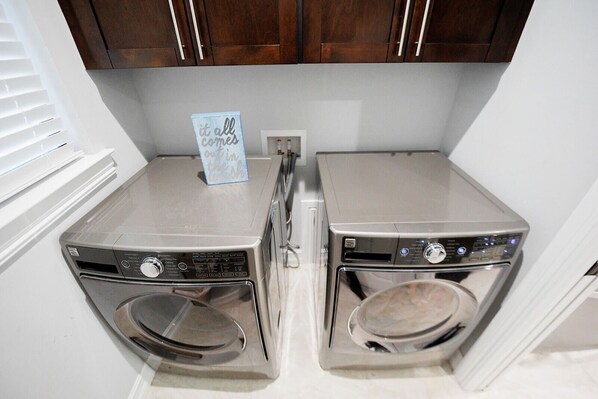 Interior - Exceptional family-friendly home for your next vacation or getaway (Naples)