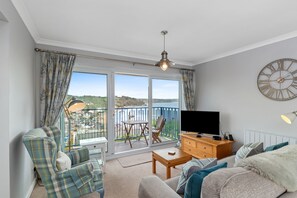 House | 2 bedrooms - Brynawelon - Wonderful Sea and Harbour Views (Saundersfoot)