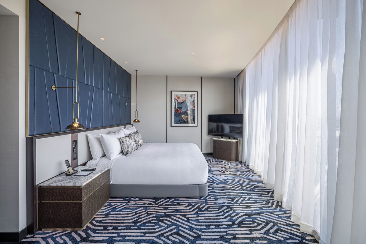 River Suite
